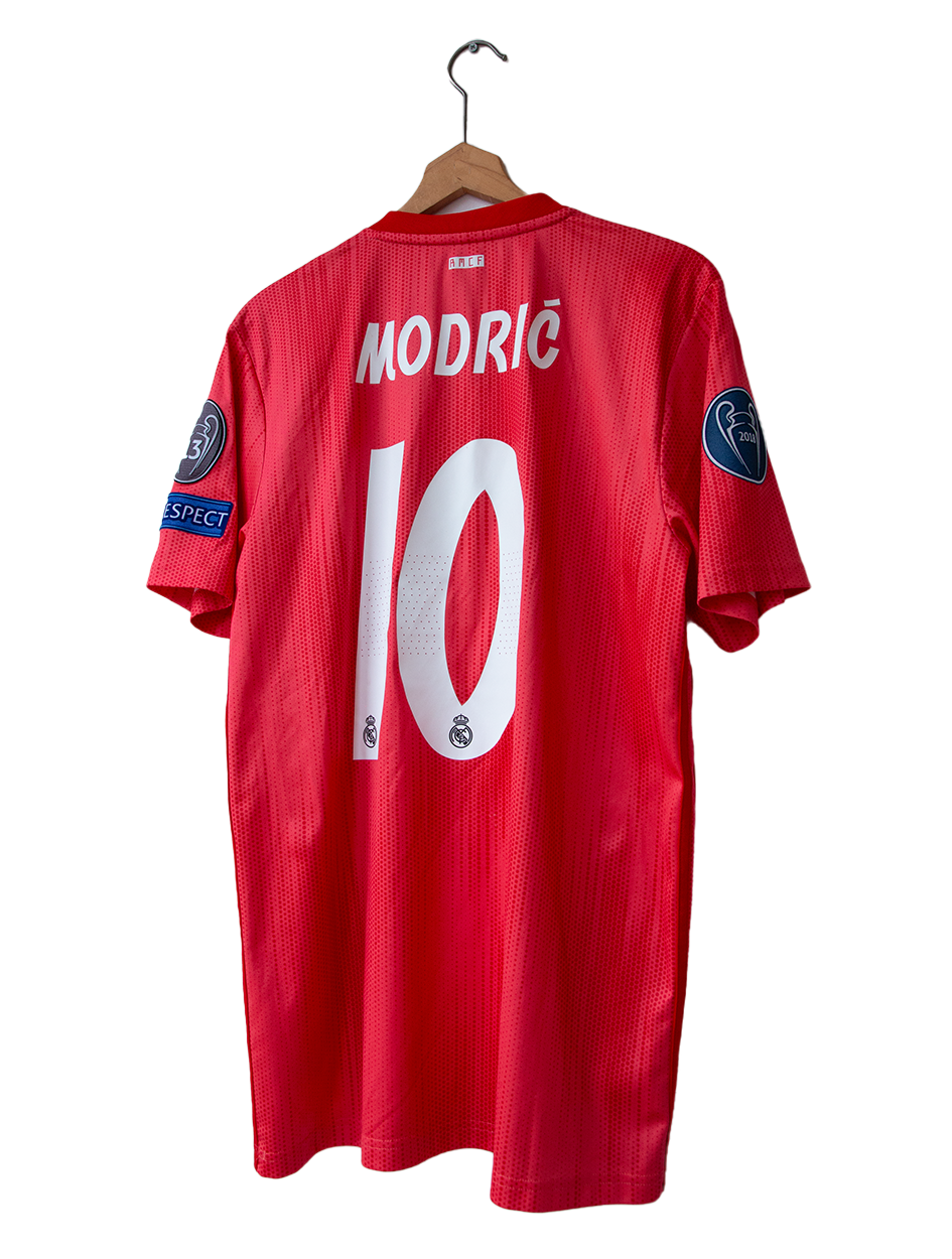 Real Madrid 2018-2019 Third Shirt Modric #10